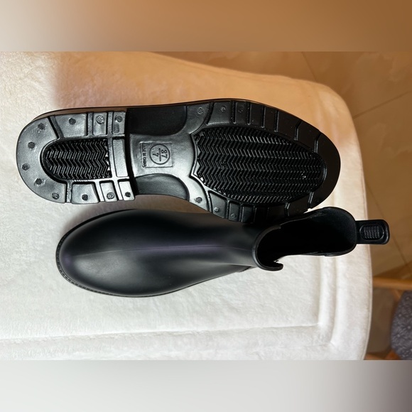 Asgard Rain Boots Black Ankle Short with Heel Pull Tabs US 7 / EUR 37 Women's - Picture 1 of 16